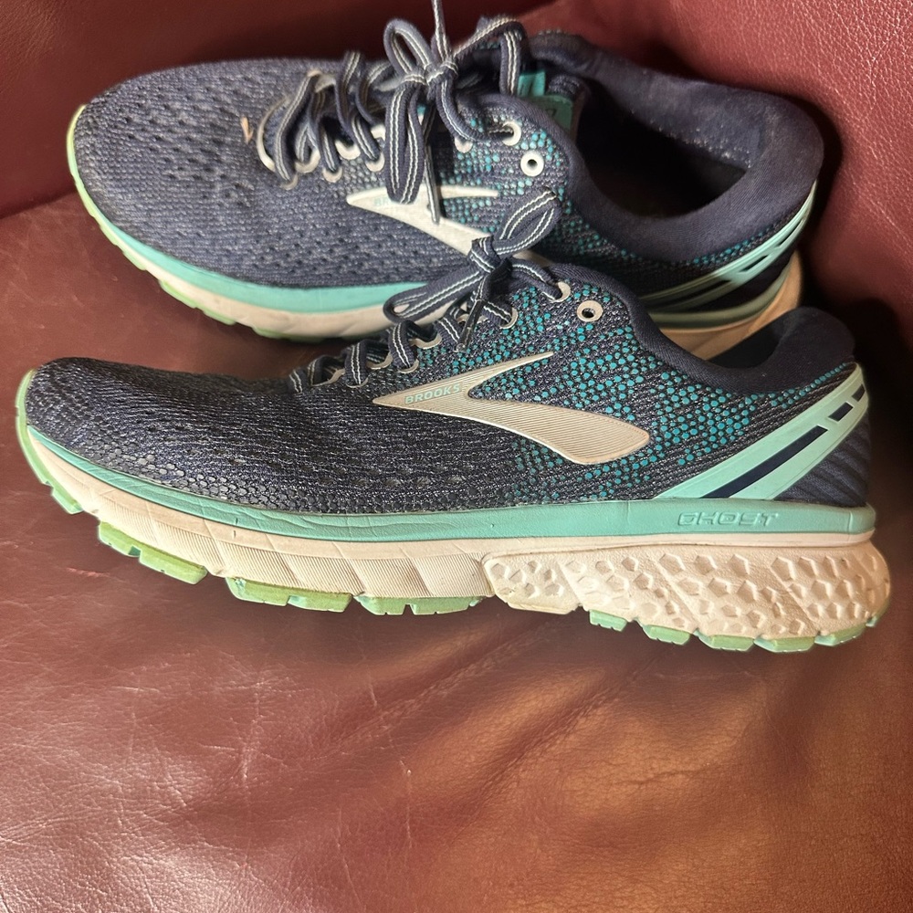 Brooks Blue and Green Athletic Shoes with Cushioned Support